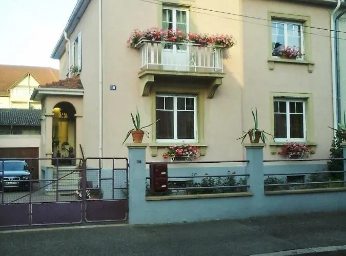 Logis 18 Rose דירה *